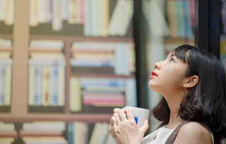 一个男人说情难断是什么意思，男人把断情泪发给女人什么意思