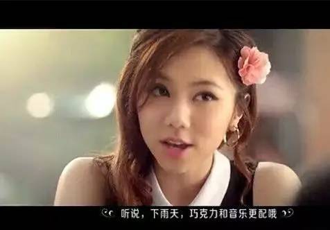 一首歌开头哎哎哎哎哎，一首歌开头两声诶