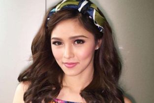 一首歌高潮是哎咦耶咦哎咦耶，呦呦come on baby go