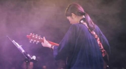 七月上是民谣吗,七月上是民谣还是流行歌曲