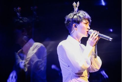 一首歌一个歌手要练多久，练好唱歌需要多久