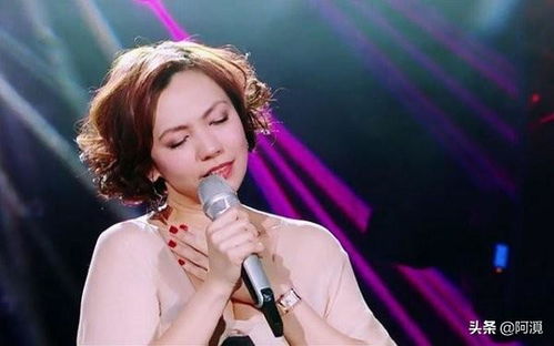 中间有段粤语喜欢你的歌曲，《喜欢你》陈洁仪