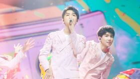 为什么王源有版权王俊凯没有，凯源811事件