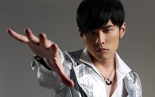 为什么周杰伦唱歌不需要咬字清楚，周杰伦的咬字是故意的吗