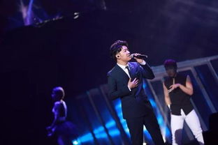 你还欠我一个拥抱原唱,我欠你一个拥抱的清晨是什么歌