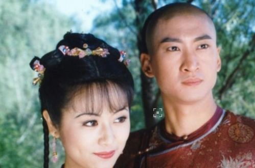 你是风儿我是沙是哪一年的歌，你是风儿我是沙赵薇版本