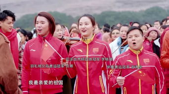 几十首歌合成一首歌叫什么歌，好多歌高潮连在一起唱