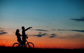 别说我的眼泪你无所谓女生版，《我曾用心爱着你》原唱