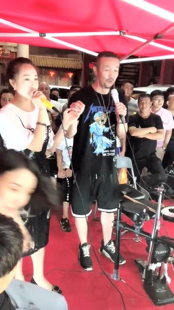 双人合唱的流行歌曲，二人对唱经典老歌歌名