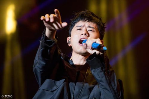 唱歌唱不上去是什么原因，高音上不去是天生的吗