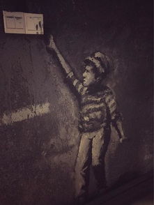 命运就像大厦如都市幻化是什么歌，陈奕迅命运就像大厦如都市幻化