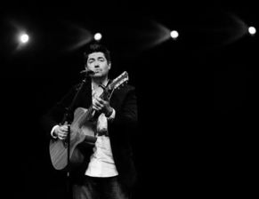 啊楼咧楼咧楼咧英文歌,欧嘞欧嘞欧嘞dj歌曲