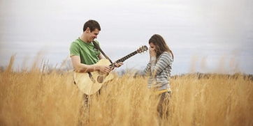 唱起这首歌我又想起你了是什么歌，抖音上很火的为你唱首歌