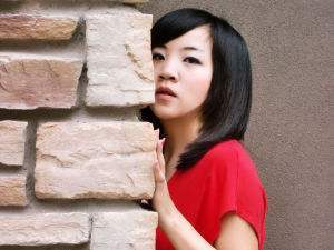 在一瞬间曾经所有的梦都幻灭,就在那一瞬间歌词