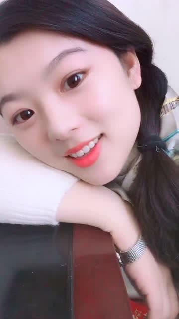 女人要有样原唱，女人要有女人味是什么歌