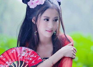 女生声音甜是天生的吗，说话带童音的女人