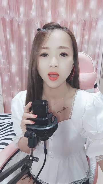 女孩子唱的甜甜的歌曲，声音很嗲很甜的歌曲