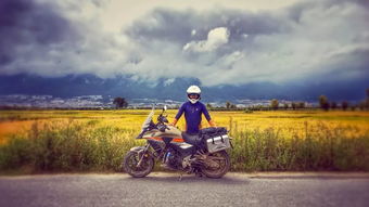 妹妹我全自动是什么歌，抖音摩托摇全自动歌词