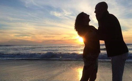 对一段感情失望的歌曲,表达放手释然的歌曲