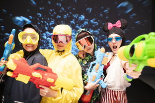 姐妹们相聚一起的歌曲，姐妹一起出游的歌曲