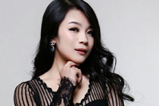 就像飞蛾扑火是哪首歌的歌词,《飞蛾扑火》原唱