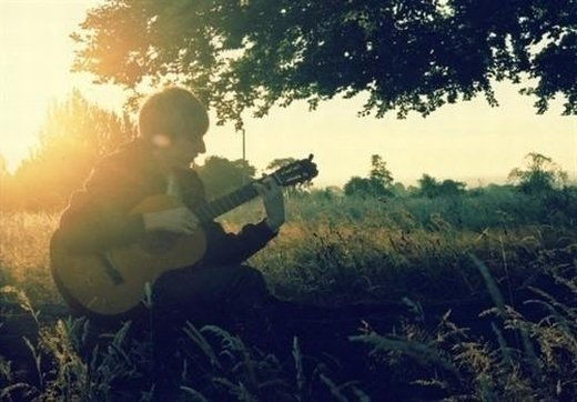 就让我独自守着回忆男生版,男生版谁能陪我到最后