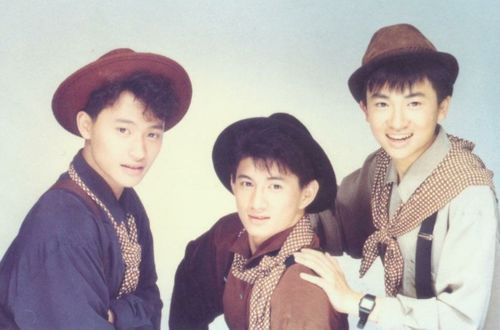 就算我说我爱你这首歌名叫什么,歌曲《想你》原唱