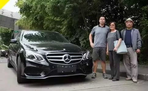 开着奔驰来接你这首歌,开着大奔来接你歌词