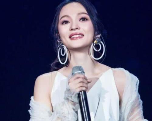 张韶涵和谁一个级别,张韶涵和那英谁厉害