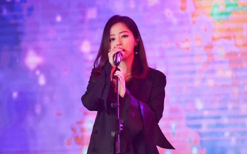 张靓颖啊神曲叫什么歌，张靓颖顶级神曲《victory》