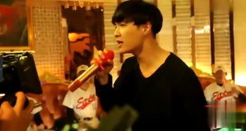 张信哲别怕我伤心原唱,歌曲《别怕我伤心》演唱:张信哲