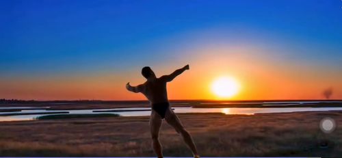 心向远方是表达什么意思,心之所向,身之所往,终至所归