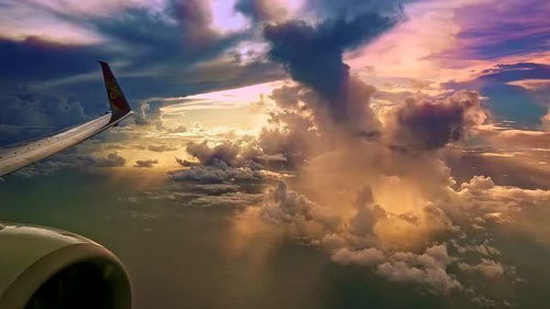 想和你一起去看晴空万里,《带你去旅行》原唱