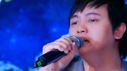 怎么忍心伤害我原唱,歌曲《一万个理由》原唱