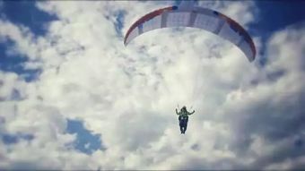 想飞上天与太阳肩并肩，歌曲想飞上天和太阳肩并肩