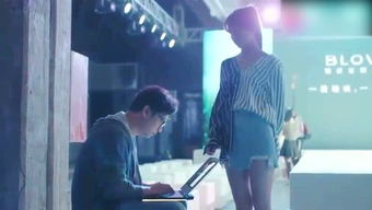 我在下一个路口等你 原唱,下个路口见原版