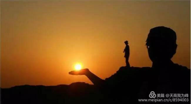 我在夕阳里等你是什么歌，《我在等你》 余秋雨